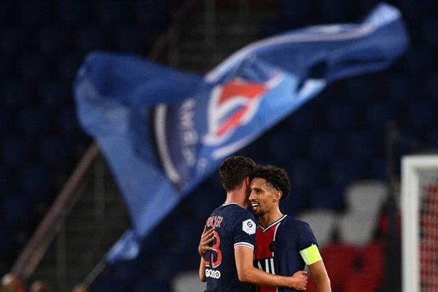 米切尔28分班凯罗空砍39分 骑士险胜魔术3-2